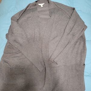 Terra & Sky Women's Gray Cardigan